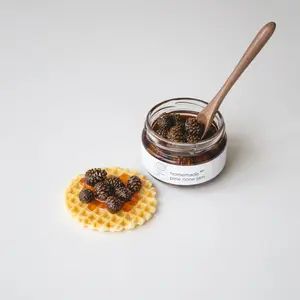 Natural pine cone jam 100 g (3,38 oz.)