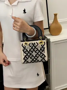 1pc Women's handbag, lightweight crossbody bag, Stylish crossbody bag, everyday bag, fashionable, versatile, trendy, suitable for college students, white-collar workers, commuting, shopping, dating, Casual Trendy Bag