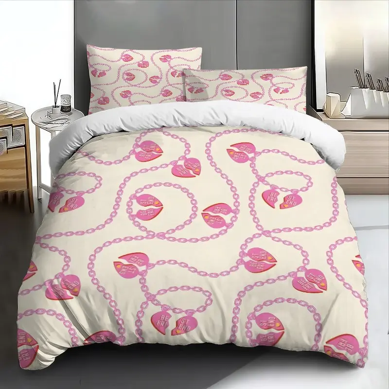 3pcs Romantic Valentine Heart Candy Chain Bedding Set Soft & Breathable - Includes Duvet Cover and Pillowcases, Bedding Set King Size Perfect for All Seasons, Machine Washable - Sweet Gift for Couples Anniversary