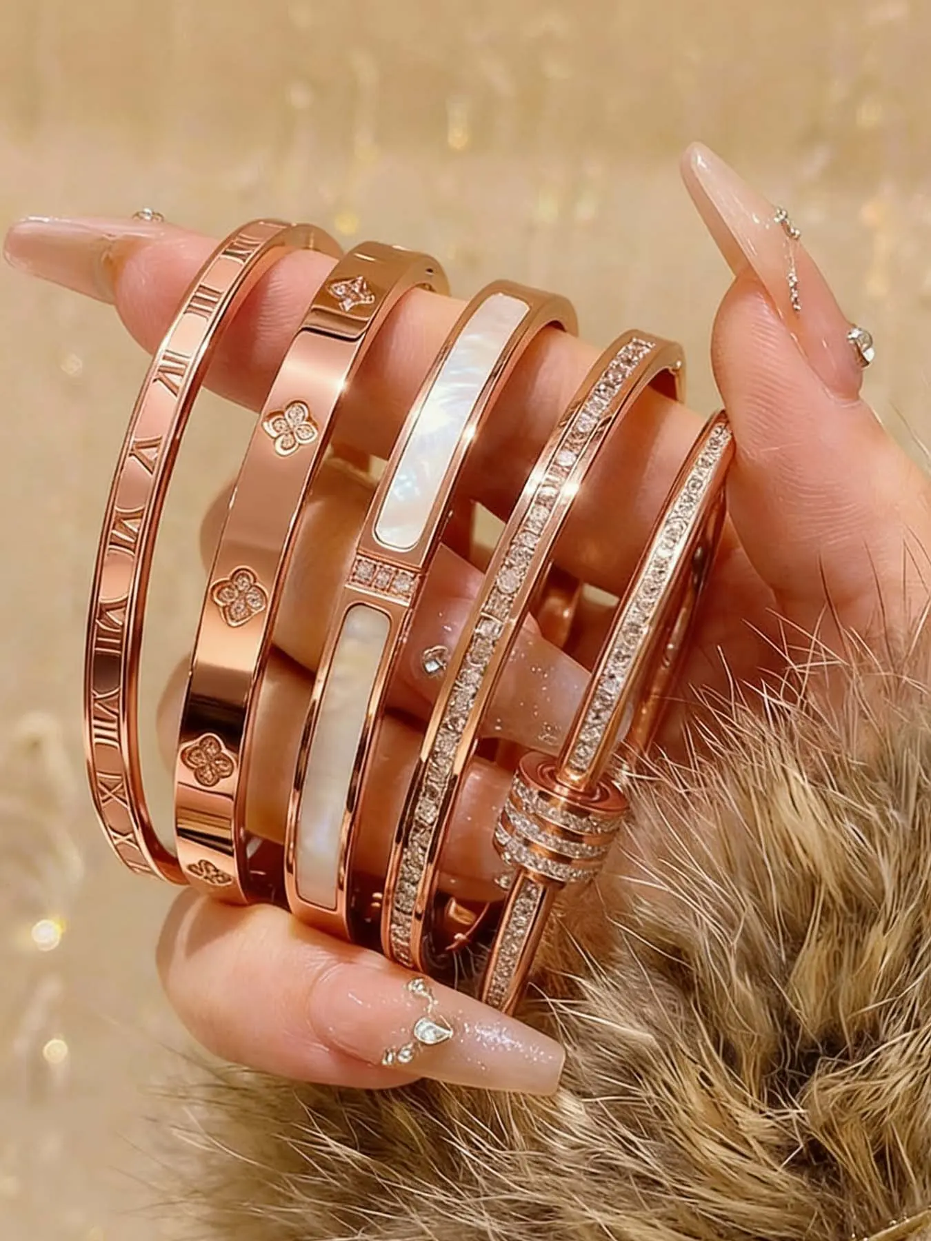 5-piece stylish and versatile bracelets, Bracelet Set, Elegant Bangle, everyday fashion staples, perfect gifts for family and friends