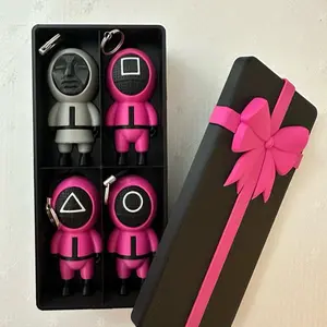 Complete Squid Game Keychain set!