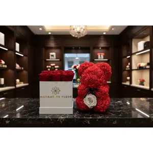 Petite Love Duo – Rose Bear & Rose Box