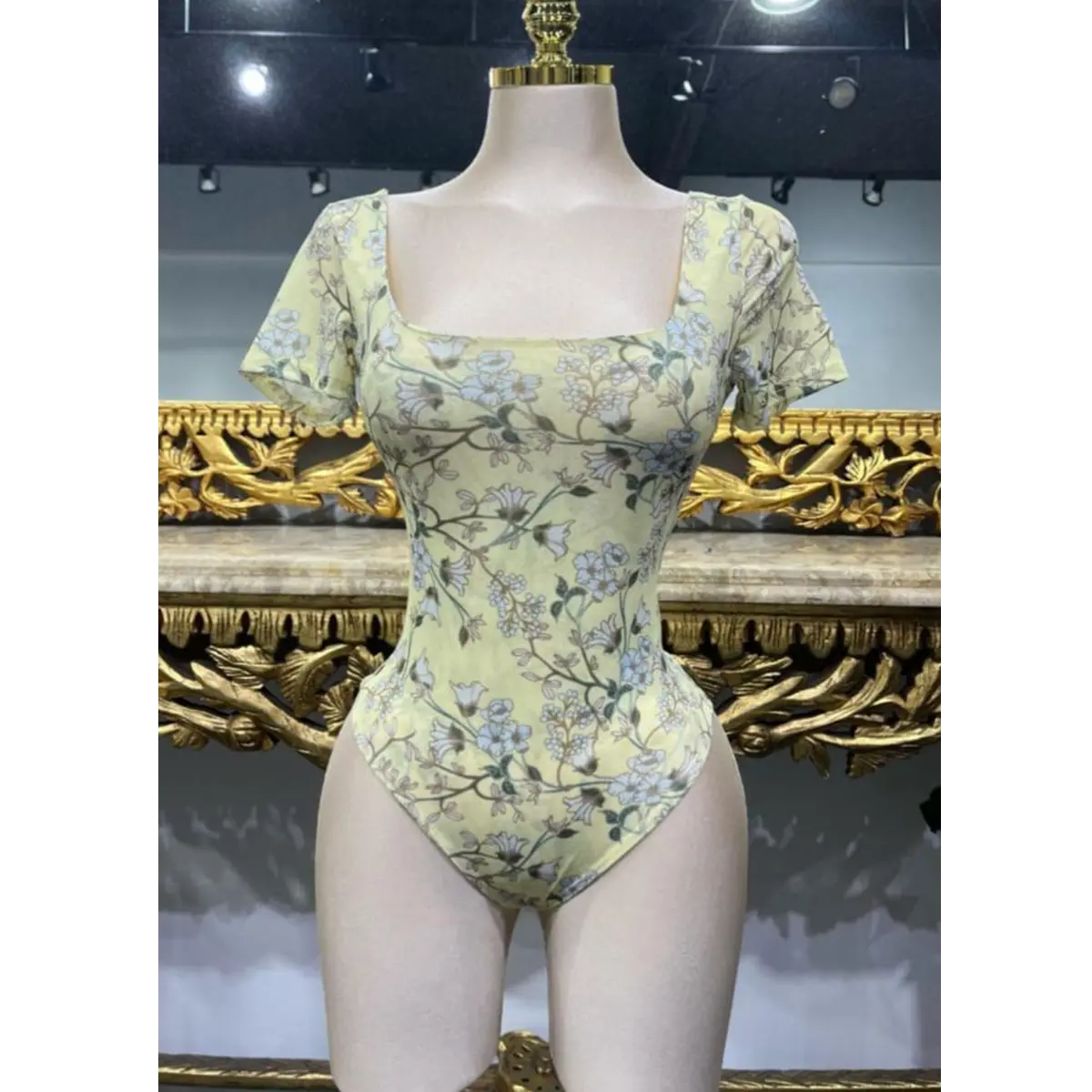 FLORAL PRINTED BODY
