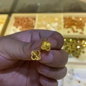 Real 18k gold clover earrings with backings