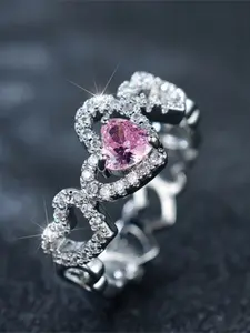 Love Rings for Women & Girls Zirconia Inlay Fashion Exquisite Design Engagement Ring Daily Wear Jewelry Accessory for All Seasons