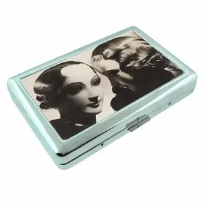 Gossip Mannequin Heads Metal Case Wallet