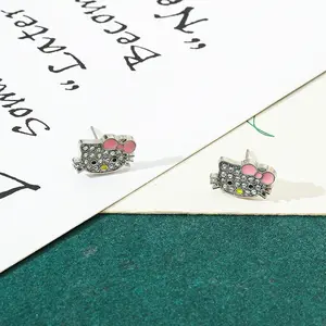Kitty Cat Earrings, Ear Studs, Cute Cartoon Design, Rhinestone Accents, Alloy Material, Heart-Shaped Kitty Charm, Perfect Gift for Cosplay Fans