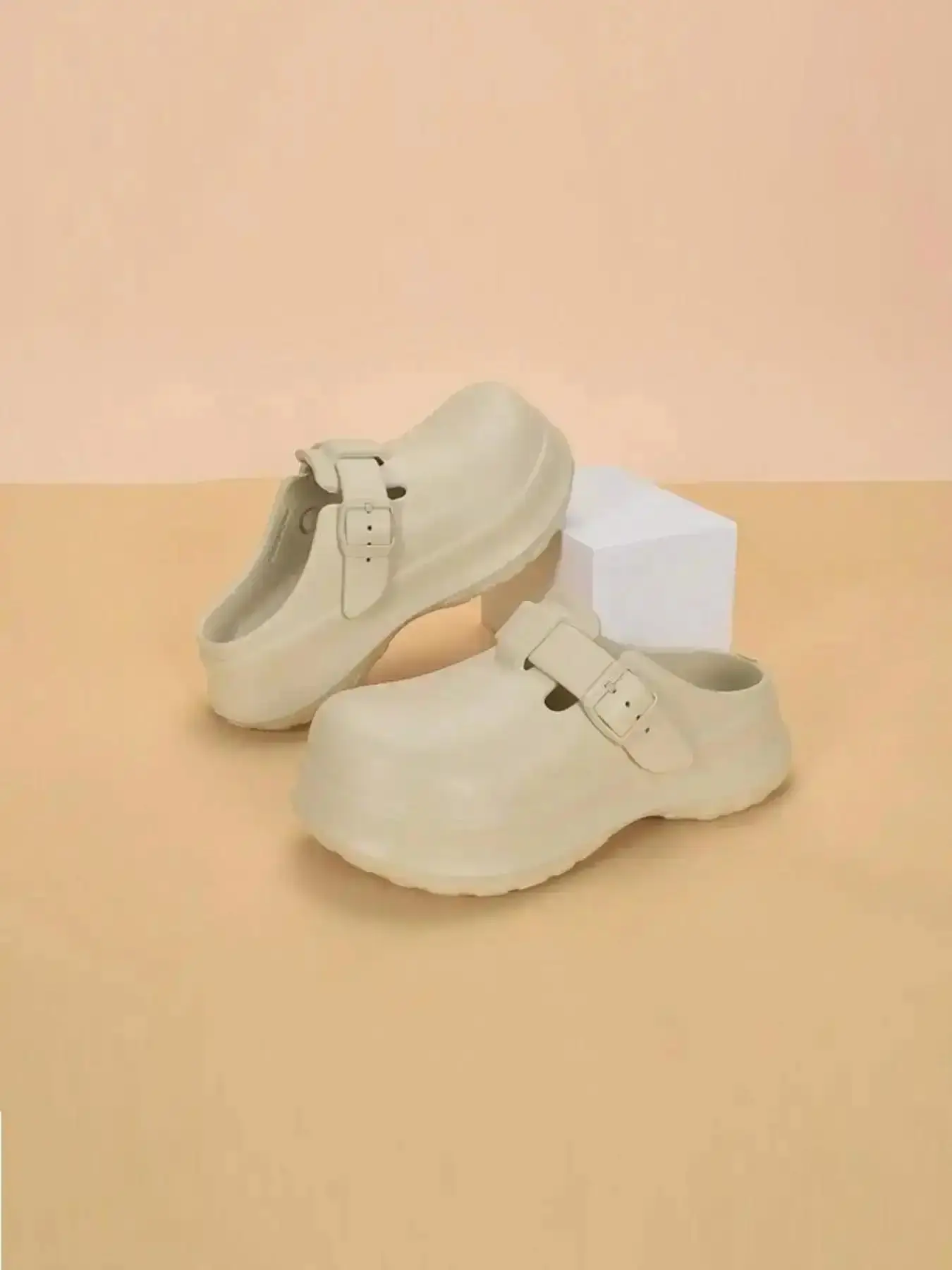 Women's Boken Shoes, Comfortable Hole Design, Eva Material Anti-Slip Slippers, Clogs Mules, Casual Wear, Daily Use, Stylish and Durable, Classic, Fisherman, All Day, Gladiator, Minimalist, Plush, Memory Foam Modern Slip