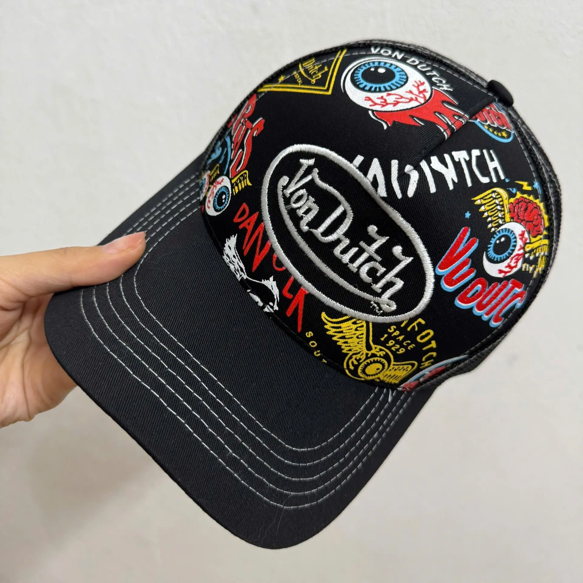 V0n Dutch Graffiti Trucker Cap Premium Snapback Mesh Baseball Hat, Embroidered Logo, 2026 Limited Edition Streetwear, Adjustable Unisex Gorra, Urban Fashion Statement, TikTok Style Headwear