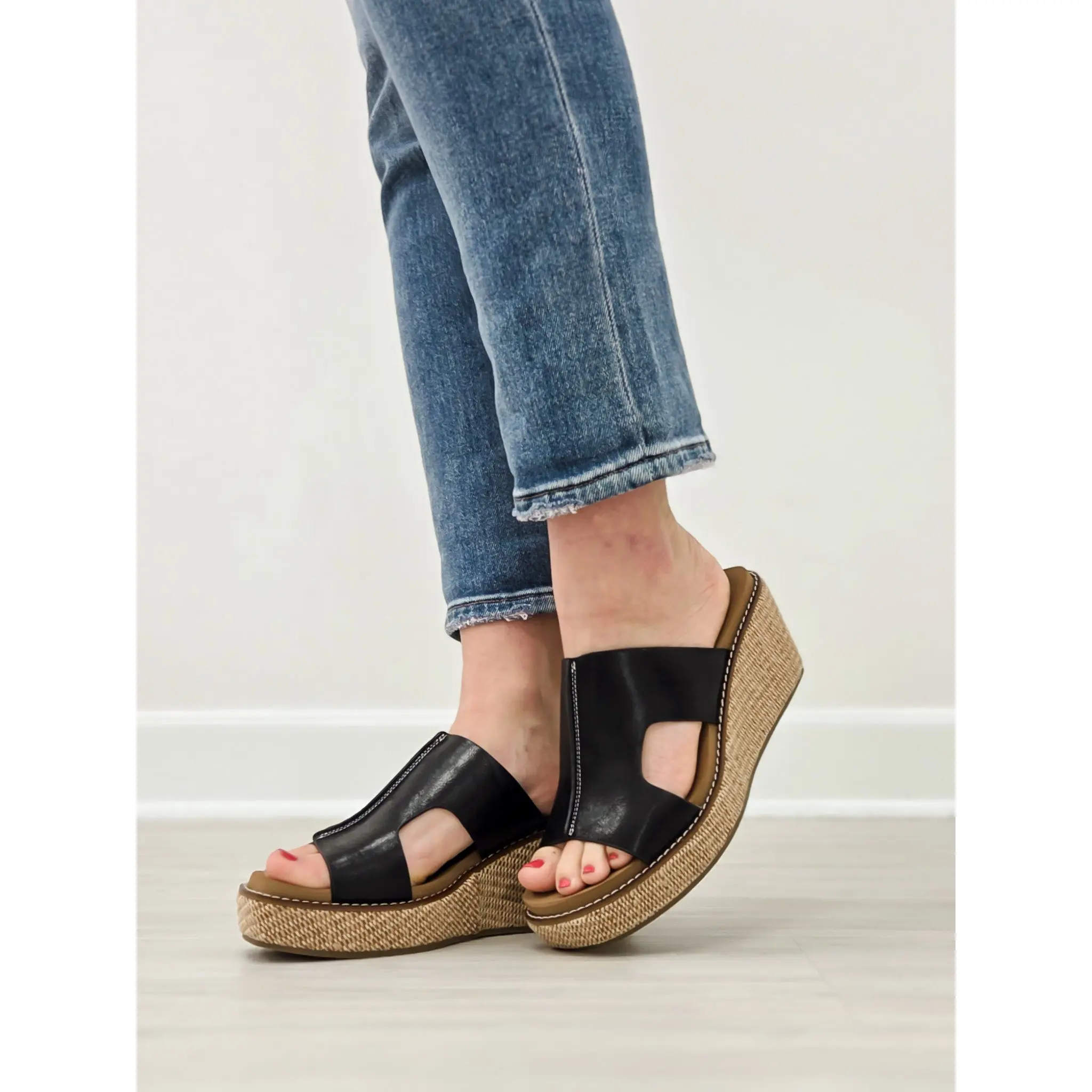 Corkys Kiss N Tell Wedges in Black