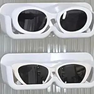 Glasses Storage Rack Wall Hanging Perforation-free Wall Anti-pressure Display Sunglasses Storage Rack For Glasses Shop