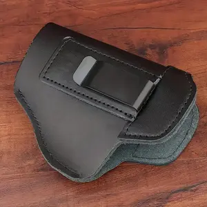 The right-hand concealed carrying holster is compatible with the G17, G19, SIG P320, and CZ P10, making it ideal for everyday use and outdoor shooting.