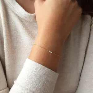 Pearl Gold Bracelets for Women Non Tarnish -14k Real Gold Plated Charm Beaded Bracelets White Brides Bridesmaid Wedding Dainty Pearl Bracelet Gold Jewelry for Women Accesory Birthday Gifts