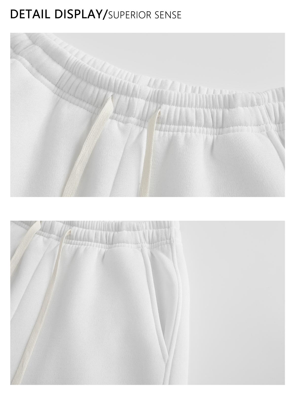 Men's shorts, men's bermuda shorts.Loose straight fit, elastic waistband with drawstring that doesn’t squeeze, 3D paneling, cut design to enhance leg shape.Solid color, simple and versatile—casual wear for everyday outings, workouts, home, and sleep.