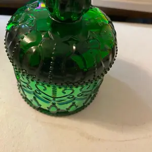 Green Resin Trinket Jar for Jewelry and Trinkets with Intricate Design Perfect for Jewelry and Trinkets. And a Heart Shaped black with Poland blue glitter trinket box.