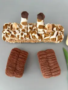 3pcs/Set Cute Giraffe Headband, Plush Facial Cleansing Wristband And Headscarf Home Bathroom Decor