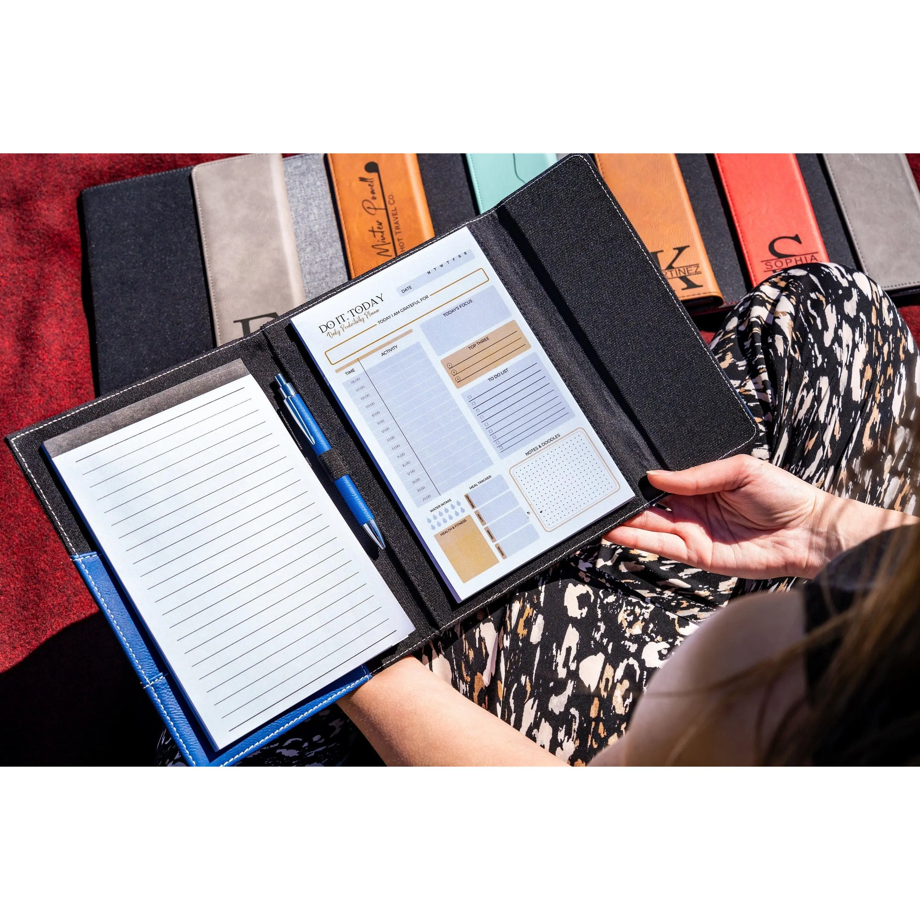 Personalized Refillable Portfolio with Pen & Daily Planner