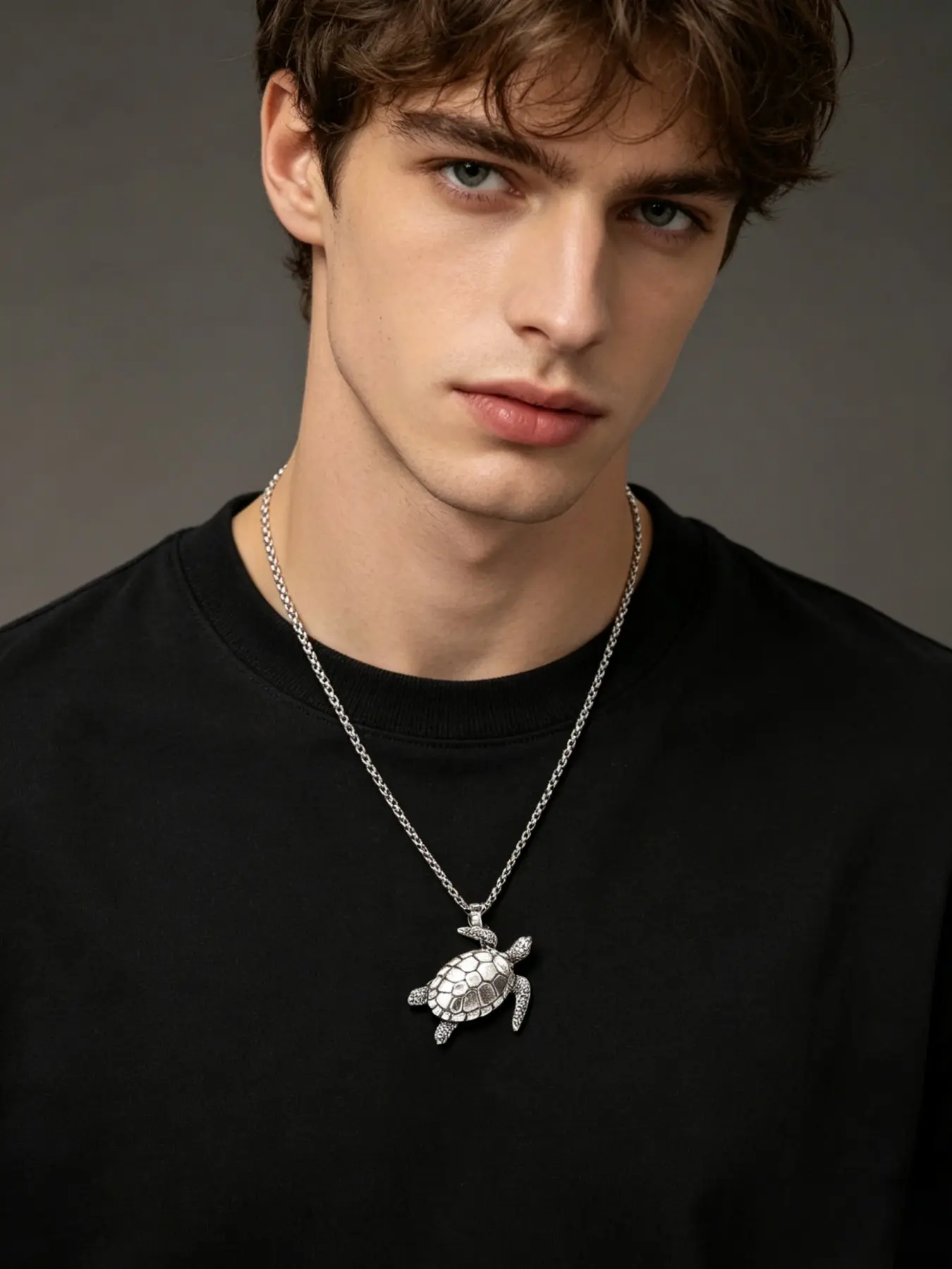 Vintage Turtle Pendant Men's Necklace, Distressed Silver Color Animal Chain, Cool Ocean Style Jewelry, Trendy Accessory for Men, Fashion Accessory Necklace