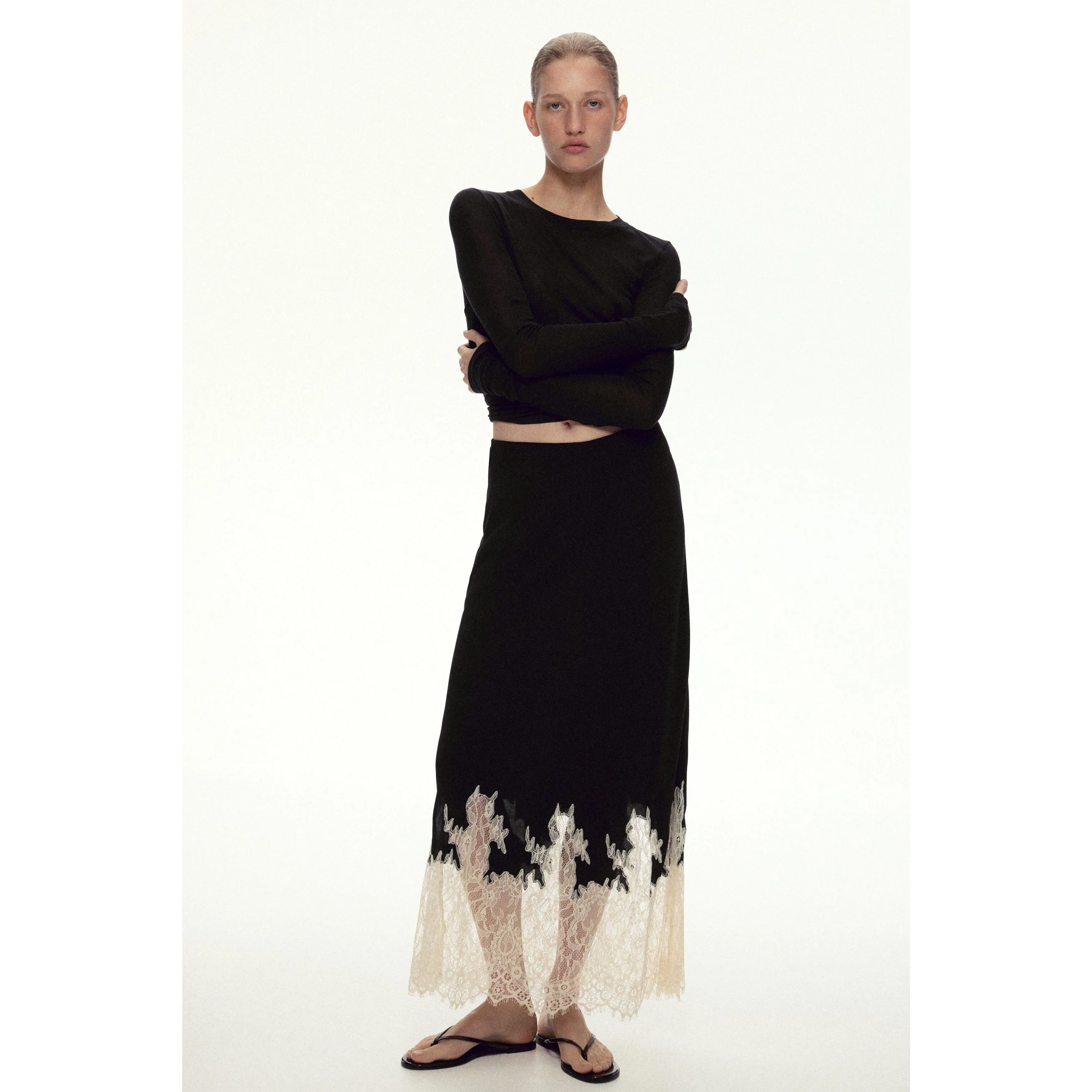 H&M Lace-trimmed skirt