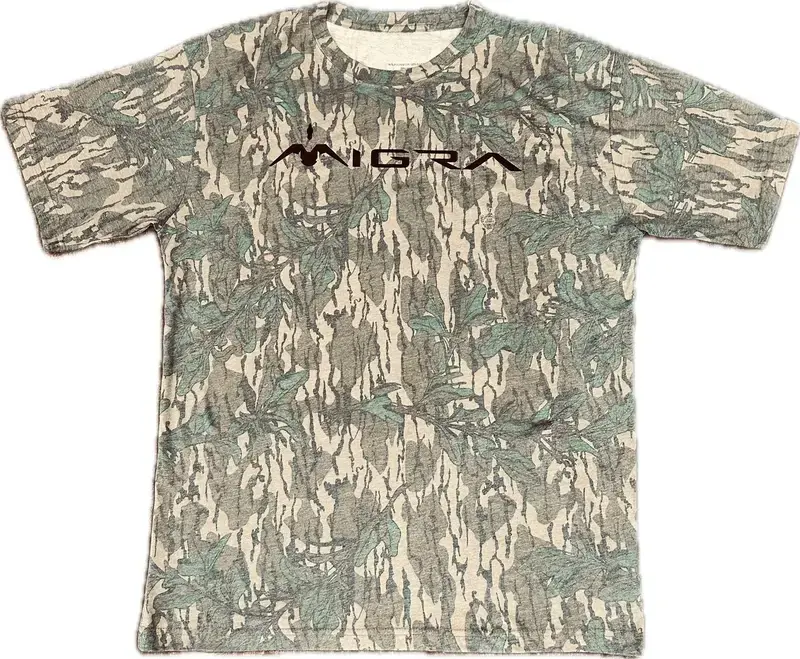Mossy Oak Camo Migra Original Green Leaf Shirt , Mossy Oak Bottomland Style Graphic Tee, Country Music Hunting Shirt, Soft Stretch Cotton Camo Apparel, Unisex Outdoor Shirt