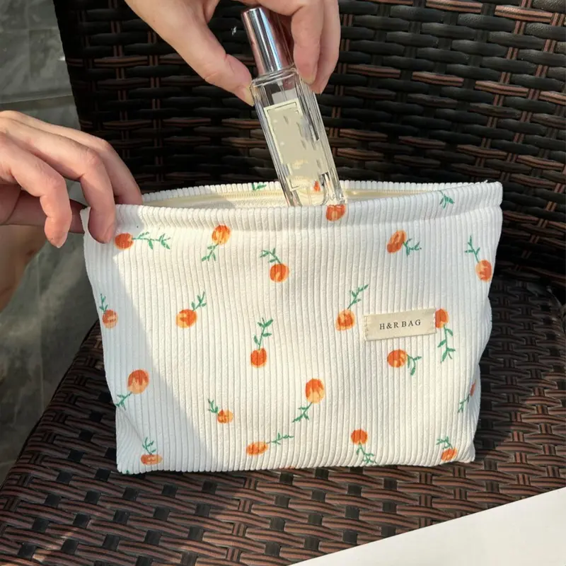 Corduroy Makeup Bag, Cute Floral Pattern Zipper Makeup Organizer Pouch, Portable Makeup Pouch, with Letters Label, Travel Cosmetic Storage Bag, Cosmetic Bags, Cosmetics Organizer, Versatile Storage Bag for Skincare, Lip Balm, Eyeliners, Makeup Brushes,