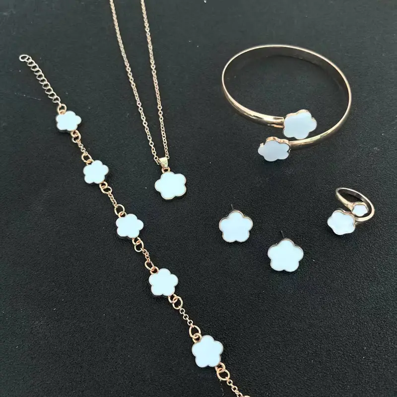 Rose gold white oil five flower set