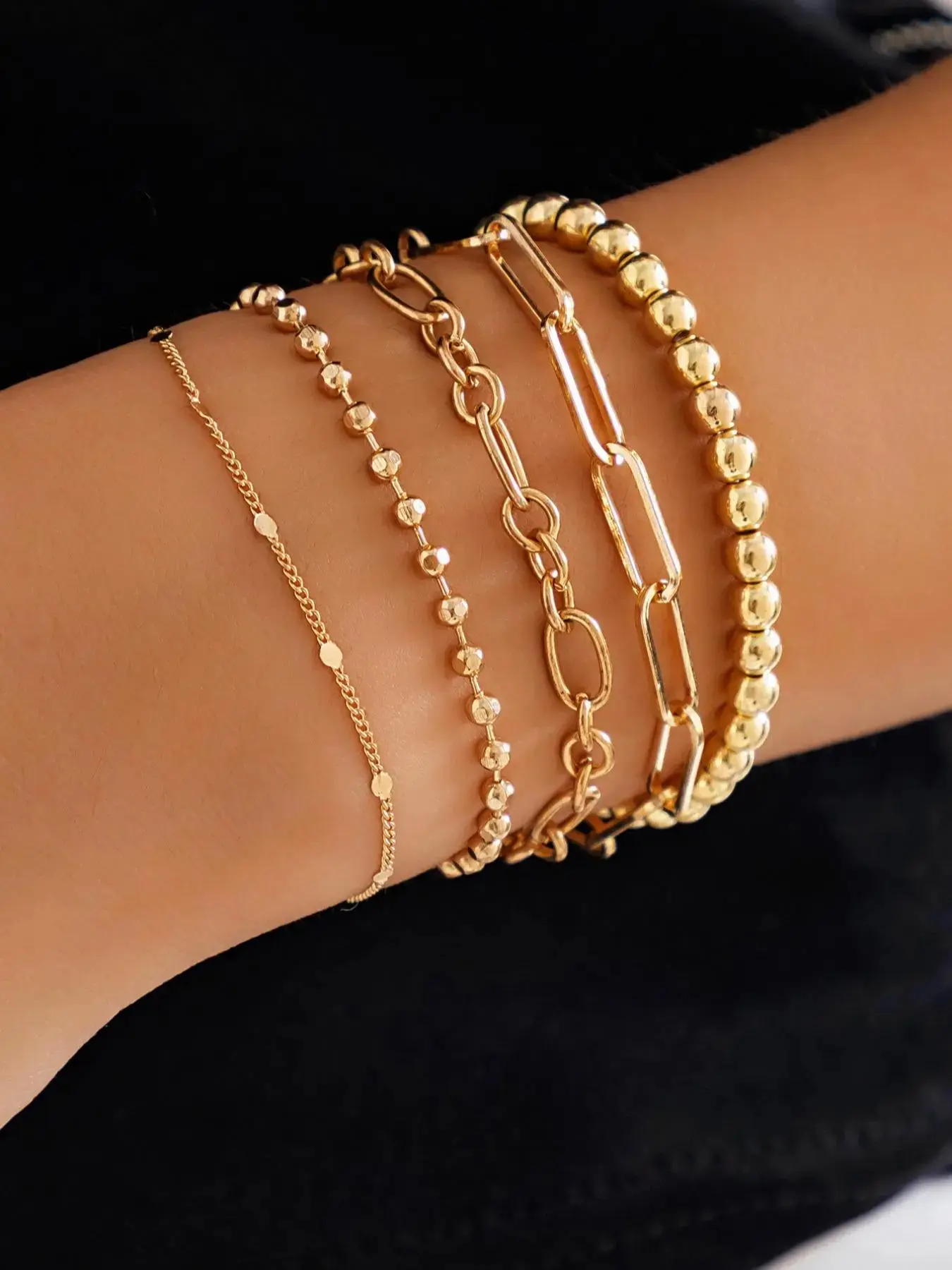 Simple Chain Bracelet & Beaded Bracelet, Metal Bracelet, Stacked Design Bracelets, Summer 2024 Bangles Set, Casual Stackable Matching Bracelet, All-match Jewelry, Streetwear Accessories As Friendship Bracelets, for Fall