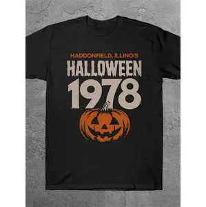 Vintage 90s Horror Movie T-Shirt Featuring Iconic Character Perfect for Summer Wear