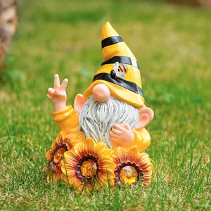 Garden Gnome Sculptures & Statues Resin Summer Bee Gnome with Sunflower, Outdoor Funny Gnome Decoration Solar Light Gnome Gifts for Yard, Patio Decor