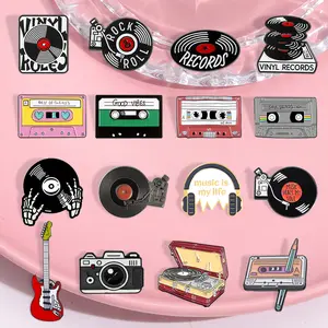 16pcs Music series brooch set, retro guitar note tape, vinyl record design, metal badge Personalized Cinch Clip
