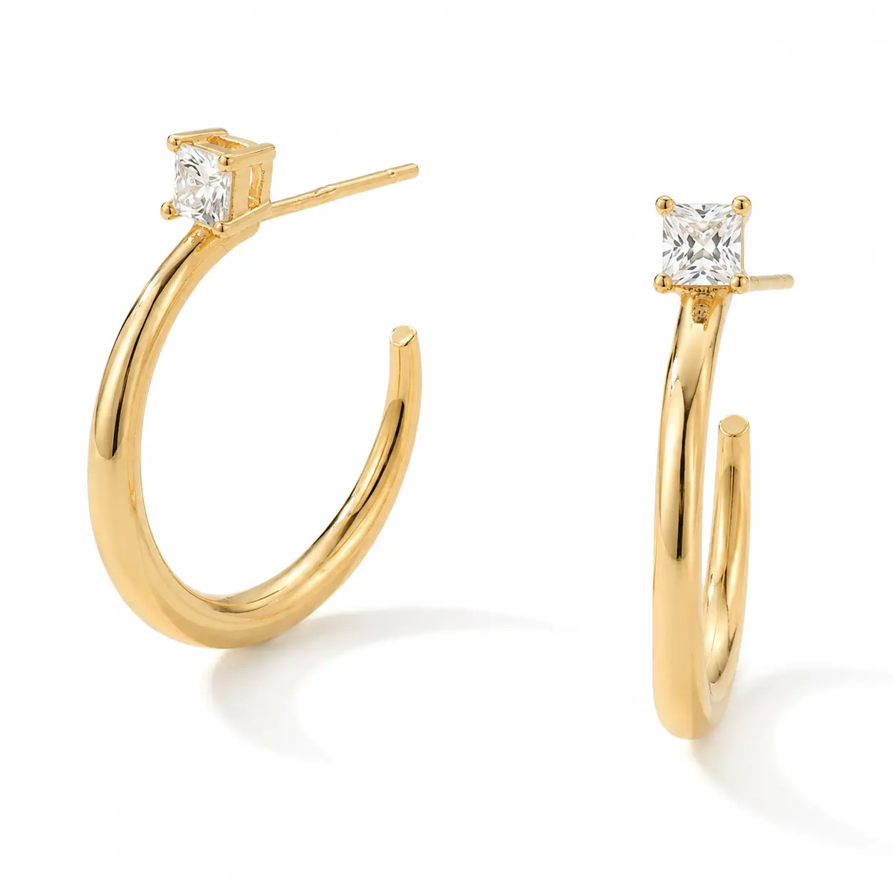 Women's 18K Gold Plated Chunky Hoop Earrings - 4cm Copper Base, Lightweight Hypoallergenic Costume Jewelry, Gold Statement Accessories for Daily & Party Wear, Elegant Mother’s Day Gift