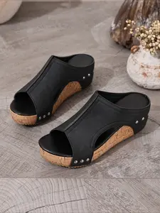 Vintage Distressed Rivet Wedge Slide Sandals for Women, Summer Cutout Platform Open Toe Mules, Height Increasing Non-Slip Casual Shoes, Fashionable Studded Sandals