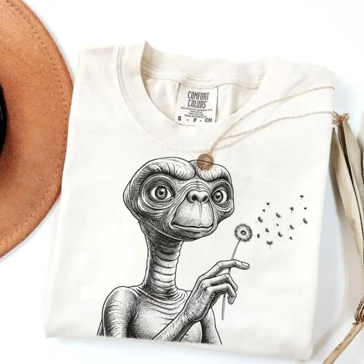 Comfort Colors Alienn Shirt, Funny Cryptid Tee, Extraterrestrial Graphic Tee, I Want To Believe, Area 51 Space Lover, Unisex Crew Neck Top, Crewneck Top