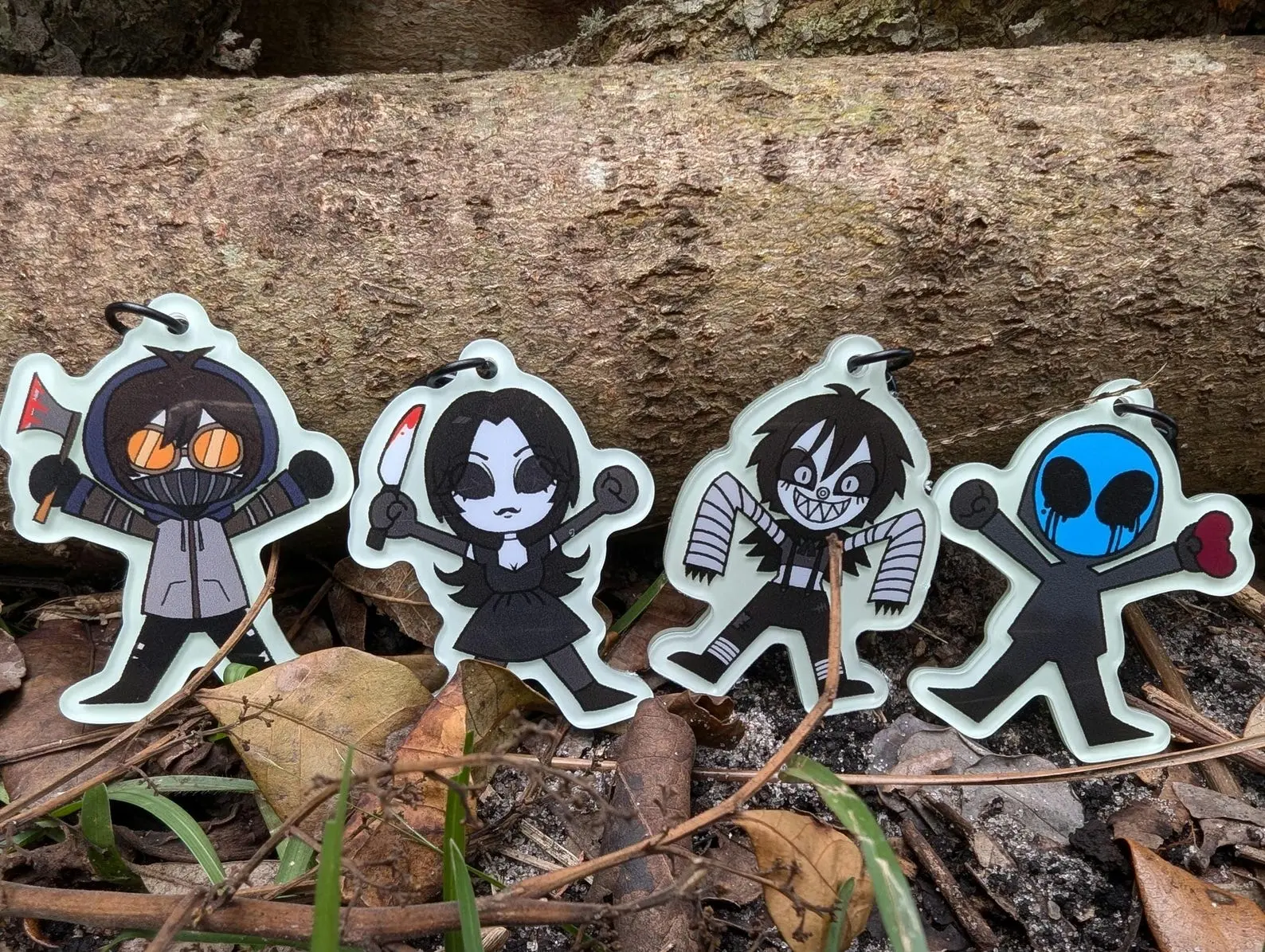 Creepypasta GLOW Eyeless Jack Ticci Toby Jane the Killer Laughing Jack GITD Acrylic Keychain,  Perfect Gift for Fans & Collectors