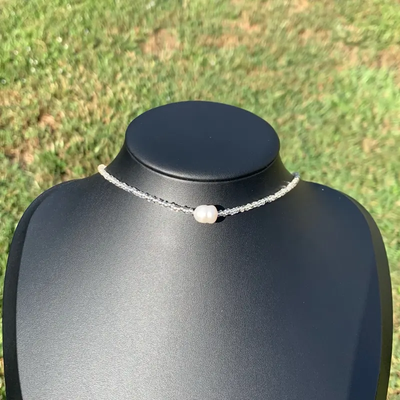 freshwater pearl necklace  - beaded necklace- collar de mostacillas de vidrio con perla natural