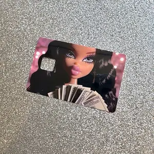 BRATZ Money Lips - CC Skin - CC Sticker - Waterproof - Glossy Finish