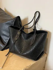 Women's Solid Color Braid Design ToteBag,25 fall&winter Fashionable Large Capacity Shoulder Bag for Daily Life,Casual Trendy Versatile High-qualityDaily Commuting Bag, Stylish WorkBag