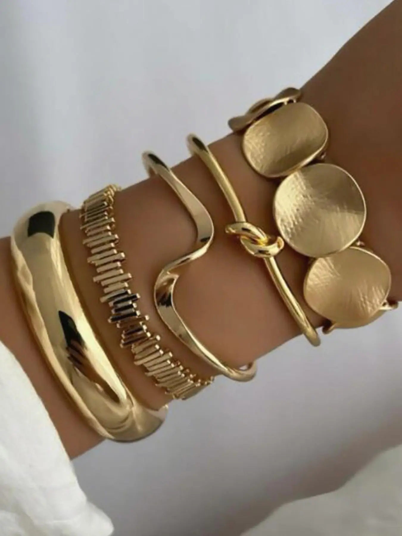 Vintage Wide Bangle Bracelet Set for Women, 5pcs Retro Chunky Metal Geometric Cuff, Elegant Bangle, Stackable Jewelry, Daily Wear & Gift, Trendy Stack Bangle, Bracelets Stack, Fashionable Chunky Bangles, Trendy Jewellery Accessories