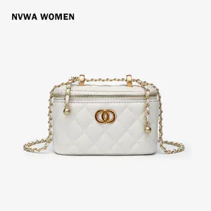 Old Money Aesthetic Mini Trunk Women's Quilted Shoulder Bag Woven Chain Crossbody Box Purse for Date Night Brunch