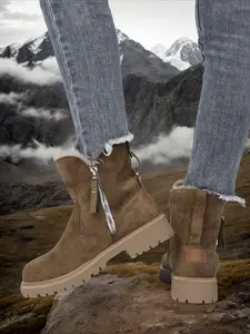 [Size Runs Small] Winter High-Top Fashionable Leather Fleece-Lined Snow Boots with Side Zipper, Women's Warm Short Boots