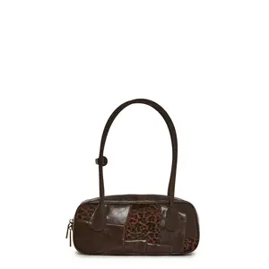 Clique Bait Shoulder Bag