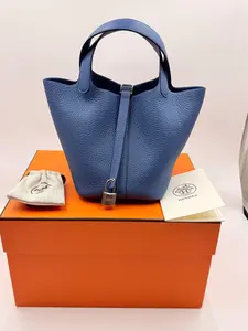 Pre-owned HERMÈS Clemence Shoulder Bags Picotin 18 Lock Bag Leather Blue