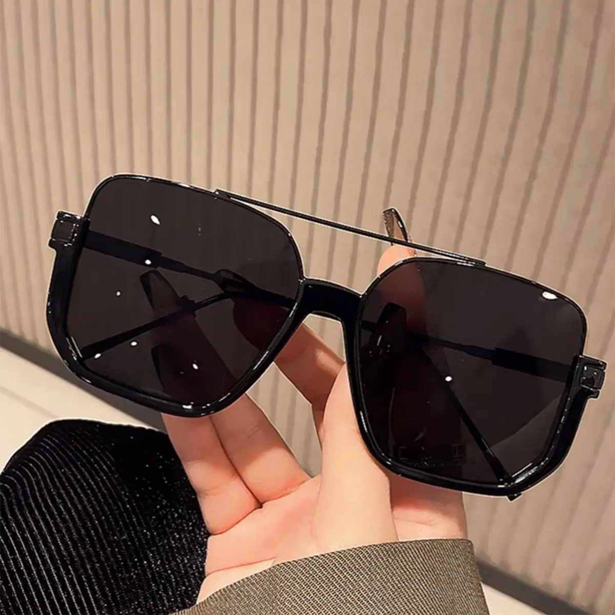 Unisex Retro Polarized Aviator Sunglasses - Adjustable Fit, Casual Stylish Eyewear, Car-Drive Clarity, Clearer Driving, Comfortable Vision, Everyday Use, Mothers Day Fashion Gift Accessory