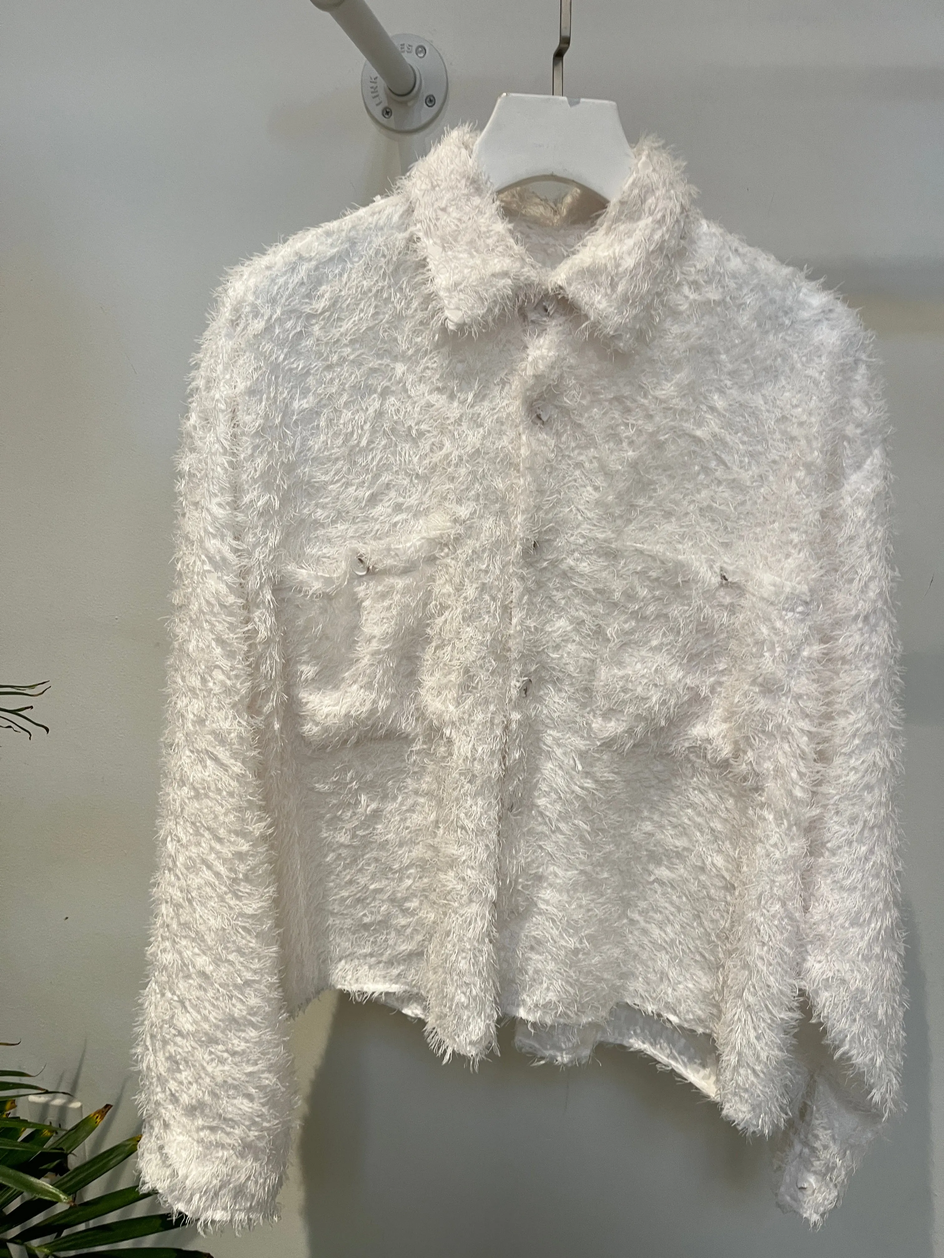 Fuzzy Texture Cropped Shirt
