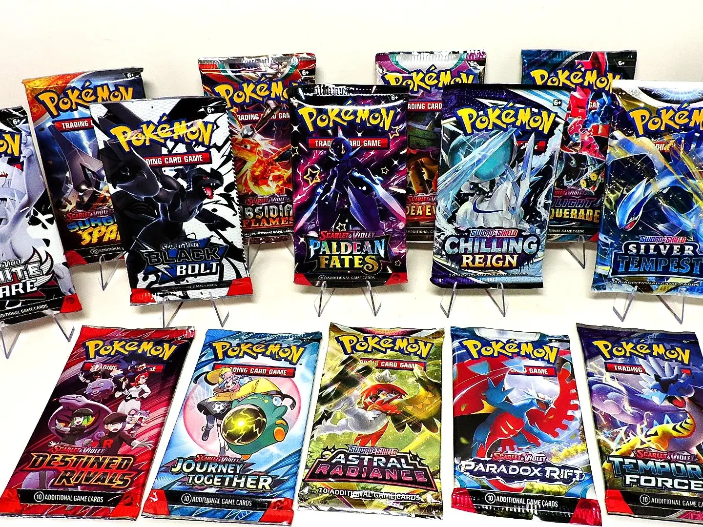 Pokémon Trading Card Game Scarlet & Violet Pack - Includes 10 Additional Game Cards - Official Pokémon Collectible Cards