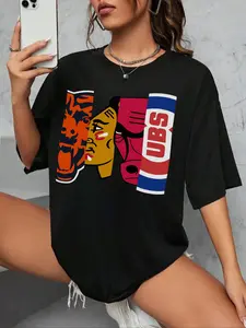 Chicago Team Graphic T-Shirt, Bears Bulls Cubs Fans Gear, Sporty Athletic Loose-Fitting Short Sleeve, Ideal for Sports Enthusiasts