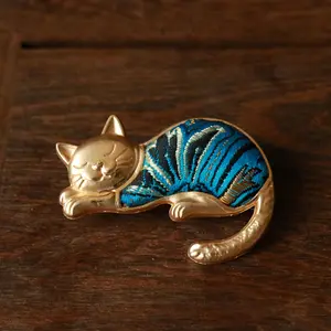 Embroidtale Hand Weaved Silk Cat Brooch With Black and Blue Stripes