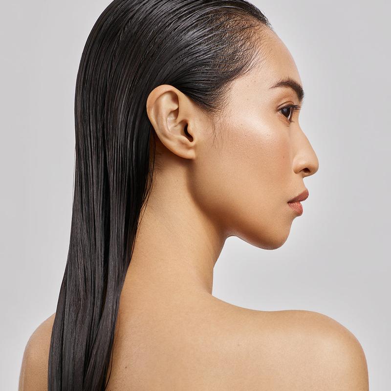 IN COMMON Smooth Booster – Smooth Hair Treatment | With Keratin, Hyaluronic Acid & Plant Oils | Smooths, Reduces Frizz, Hydrates, Adds Shine & Improves Manageability – Vegan, Alcohol & Sulfate Free