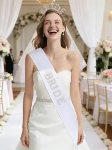 Pearl bride sash with pin, elegant bride-to-be sash gift, bachelorette party sash accessory, suitable for bridal party gifts, wedding decorations, bachelorette party, bridal event, bridal party decorations, bridesmaid gift