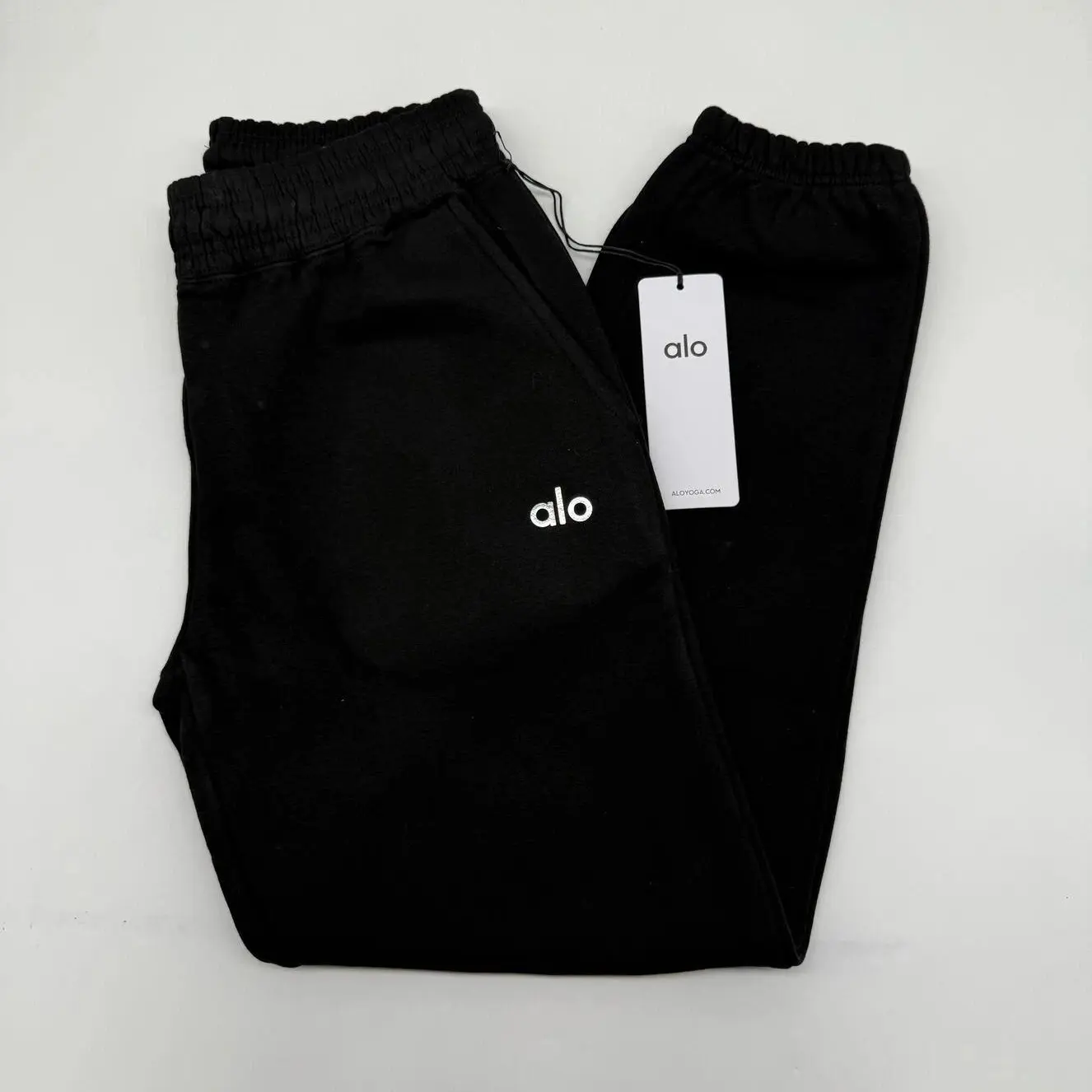 Alo Yoga Men's Straight Leg Sweatpants - Soft Cozy Lounge Bottoms for Casual Everyday Wear